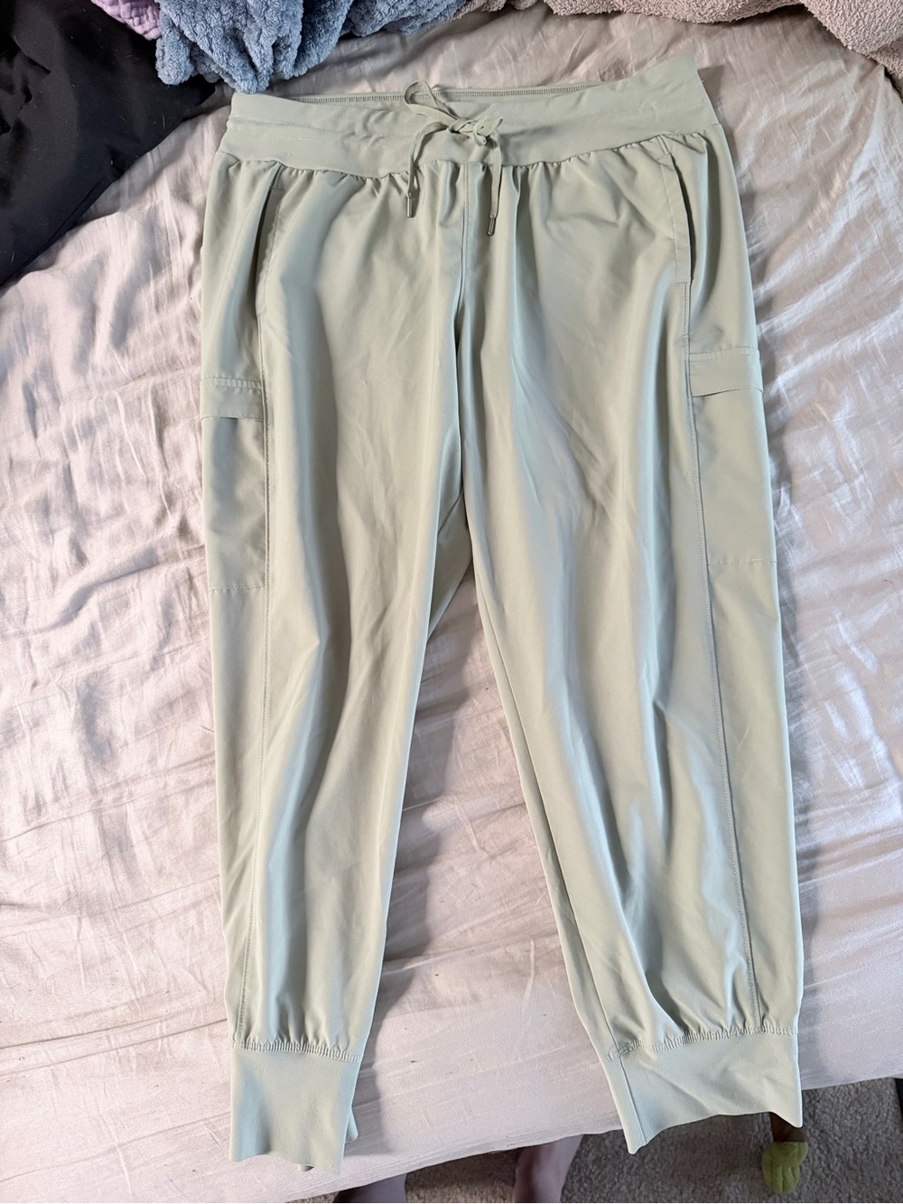 CALIA BY CARRIE Light Sage Drawstring Jogger Pants